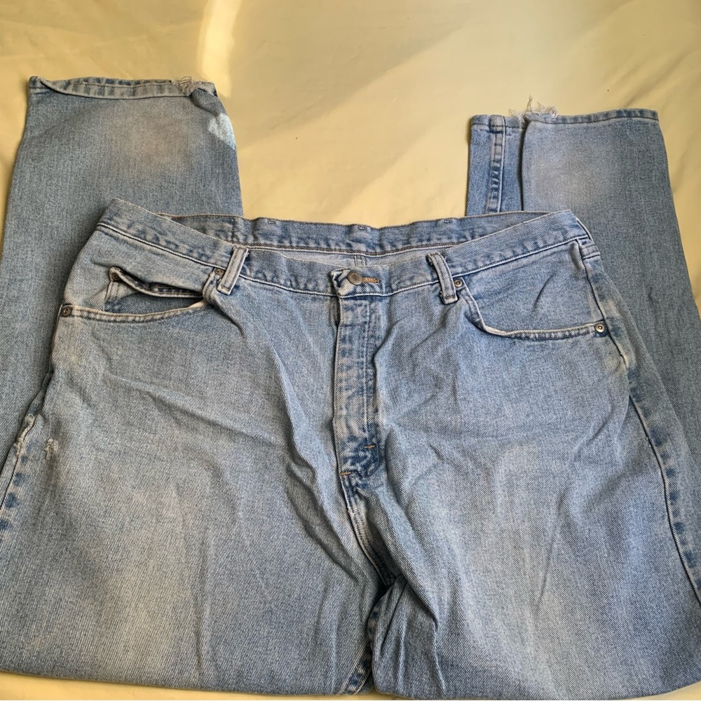 Mens stonewashed wrangler jeans